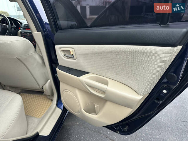 Синий Мазда 3, объемом двигателя 2 л и пробегом 192 тыс. км за 5999 $, фото 34 на Automoto.ua