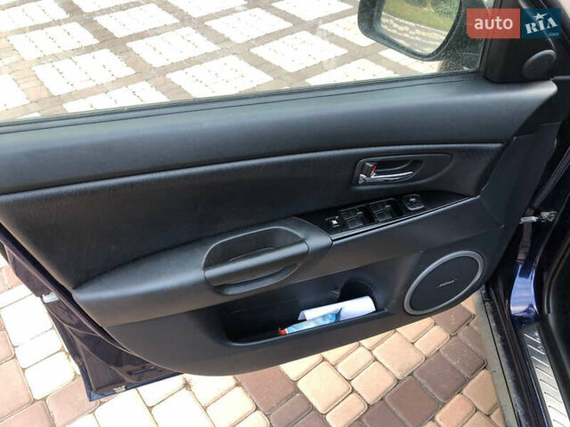 Синий Мазда 3, объемом двигателя 1.6 л и пробегом 160 тыс. км за 7300 $, фото 1 на Automoto.ua