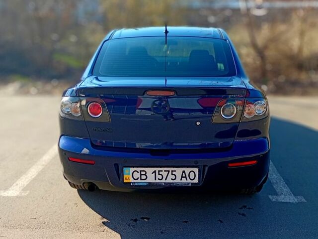 Синий Мазда 3, объемом двигателя 1.6 л и пробегом 194 тыс. км за 5600 $, фото 3 на Automoto.ua