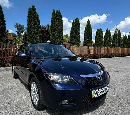 Синій Мазда 3, об'ємом двигуна 1.6 л та пробігом 110 тис. км за 6799 $, фото 1 на Automoto.ua