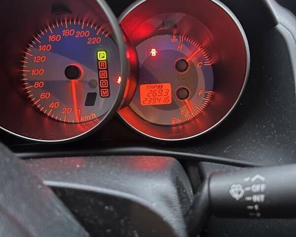 Синій Мазда 3, об'ємом двигуна 2 л та пробігом 239 тис. км за 5400 $, фото 6 на Automoto.ua