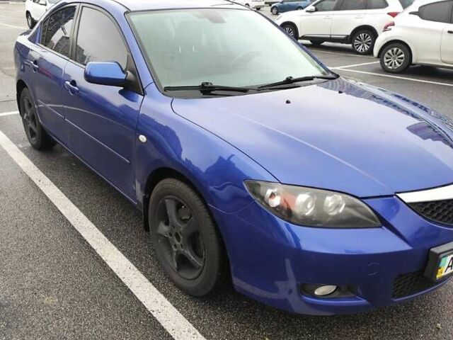Синий Мазда 3, объемом двигателя 1.6 л и пробегом 234 тыс. км за 5300 $, фото 1 на Automoto.ua