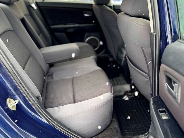 Синій Мазда 3, об'ємом двигуна 1.6 л та пробігом 23000 тис. км за 2500 $, фото 7 на Automoto.ua