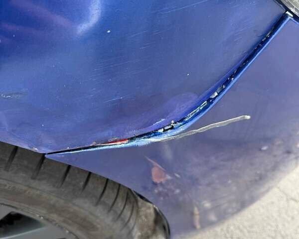 Синий Мазда 3, объемом двигателя 1.6 л и пробегом 237 тыс. км за 5300 $, фото 8 на Automoto.ua