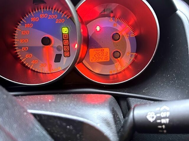 Синий Мазда 3, объемом двигателя 2 л и пробегом 239 тыс. км за 6200 $, фото 7 на Automoto.ua