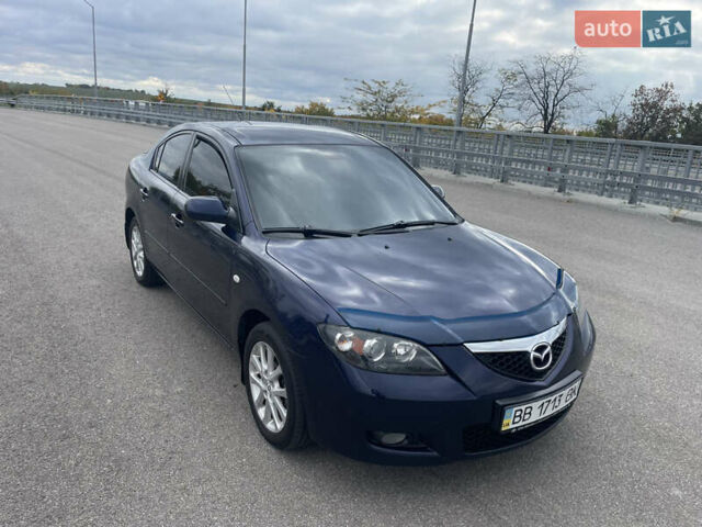 Синий Мазда 3, объемом двигателя 1.6 л и пробегом 187 тыс. км за 6100 $, фото 5 на Automoto.ua