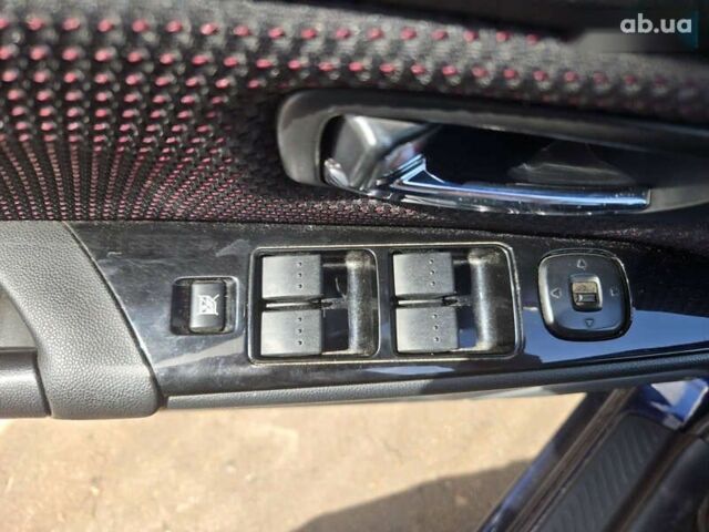 Синий Мазда 3, объемом двигателя 2 л и пробегом 136 тыс. км за 7700 $, фото 11 на Automoto.ua