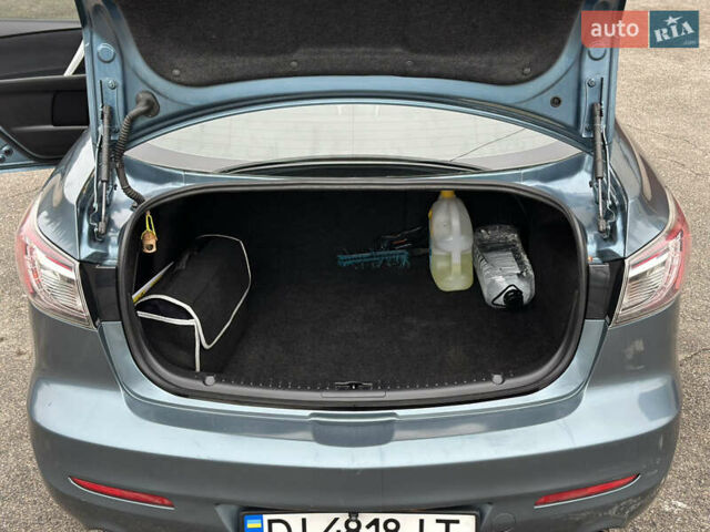 Синий Мазда 3, объемом двигателя 2.5 л и пробегом 319 тыс. км за 6500 $, фото 11 на Automoto.ua