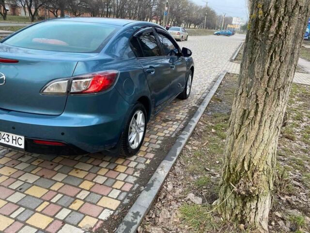 Синий Мазда 3, объемом двигателя 2 л и пробегом 297 тыс. км за 6999 $, фото 5 на Automoto.ua