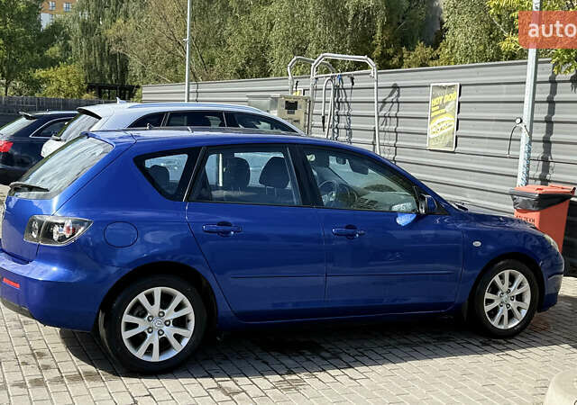 Синий Мазда 3, объемом двигателя 1.6 л и пробегом 160 тыс. км за 5999 $, фото 5 на Automoto.ua