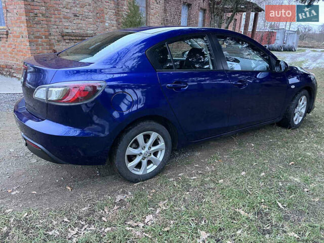 Синий Мазда 3, объемом двигателя 1.6 л и пробегом 171 тыс. км за 7550 $, фото 7 на Automoto.ua