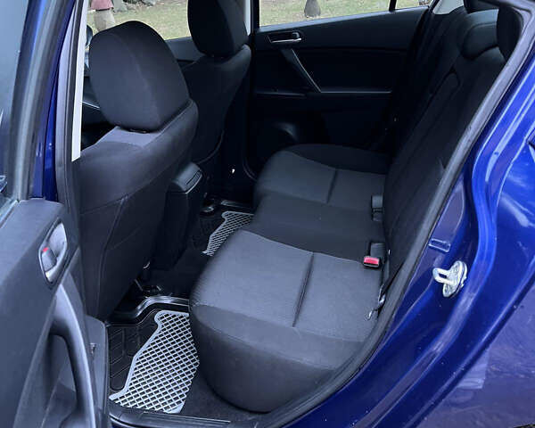 Синий Мазда 3, объемом двигателя 1.6 л и пробегом 171 тыс. км за 7550 $, фото 10 на Automoto.ua
