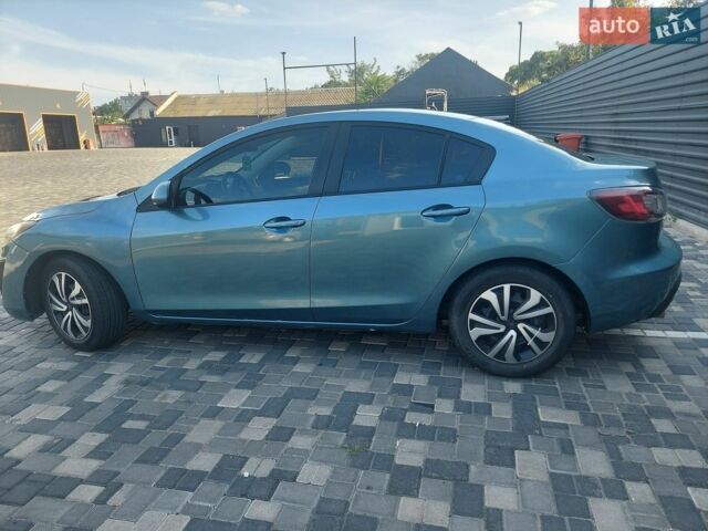 Синий Мазда 3, объемом двигателя 2 л и пробегом 190 тыс. км за 6900 $, фото 2 на Automoto.ua