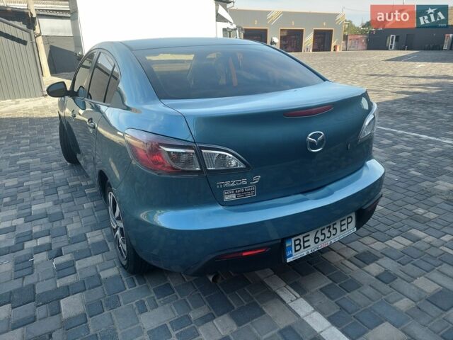 Синий Мазда 3, объемом двигателя 2 л и пробегом 190 тыс. км за 6900 $, фото 3 на Automoto.ua