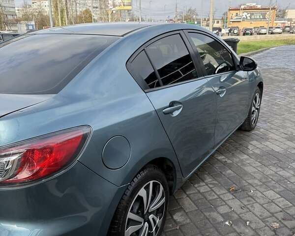 Синій Мазда 3, об'ємом двигуна 2 л та пробігом 185 тис. км за 6600 $, фото 1 на Automoto.ua