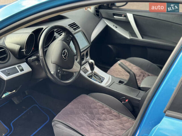 Синий Мазда 3, объемом двигателя 1.6 л и пробегом 206 тыс. км за 7500 $, фото 11 на Automoto.ua
