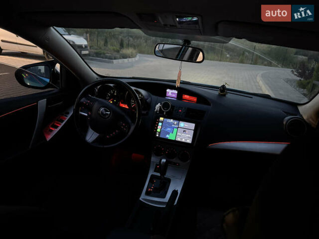 Синий Мазда 3, объемом двигателя 1.6 л и пробегом 206 тыс. км за 7500 $, фото 26 на Automoto.ua