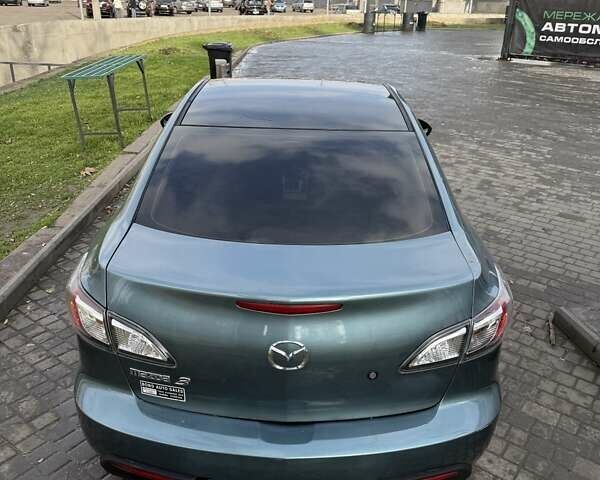 Синій Мазда 3, об'ємом двигуна 2 л та пробігом 185 тис. км за 6600 $, фото 2 на Automoto.ua
