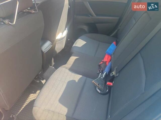 Синий Мазда 3, объемом двигателя 1.6 л и пробегом 43 тыс. км за 10200 $, фото 10 на Automoto.ua