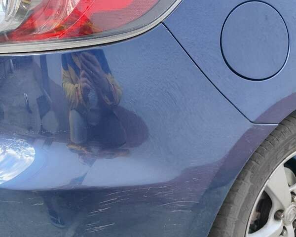 Синій Мазда 3, об'ємом двигуна 1.6 л та пробігом 126 тис. км за 7000 $, фото 6 на Automoto.ua