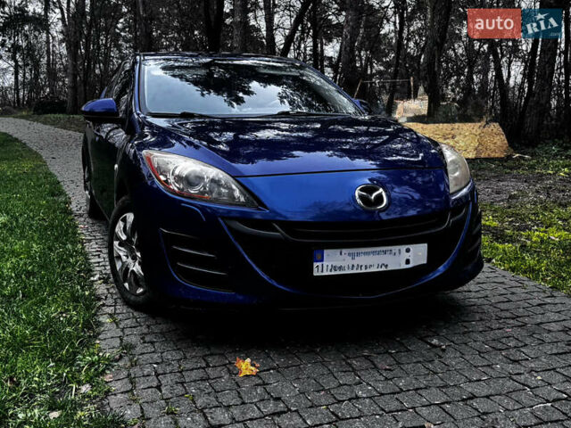 Синий Мазда 3, объемом двигателя 1.6 л и пробегом 195 тыс. км за 7350 $, фото 3 на Automoto.ua