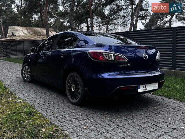 Синий Мазда 3, объемом двигателя 1.6 л и пробегом 195 тыс. км за 7350 $, фото 2 на Automoto.ua