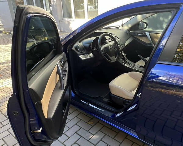 Синій Мазда 3, об'ємом двигуна 2.5 л та пробігом 205 тис. км за 8000 $, фото 10 на Automoto.ua