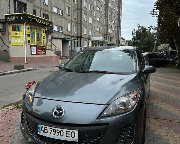 Синий Мазда 3, объемом двигателя 2 л и пробегом 155 тыс. км за 8000 $, фото 2 на Automoto.ua