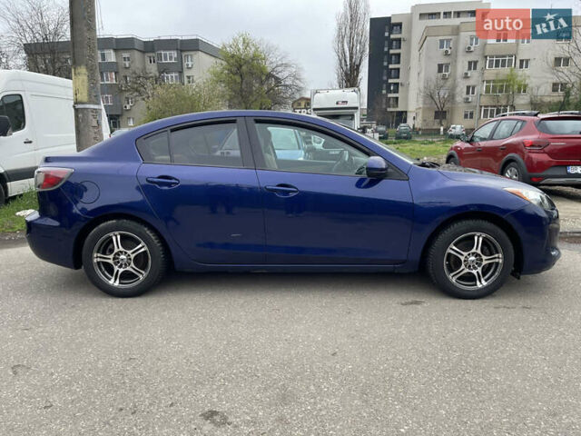 Синий Мазда 3, объемом двигателя 2 л и пробегом 212 тыс. км за 7500 $, фото 4 на Automoto.ua