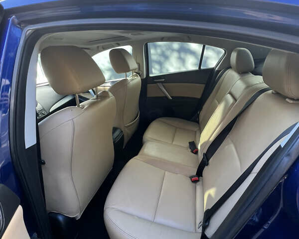 Синій Мазда 3, об'ємом двигуна 2.5 л та пробігом 205 тис. км за 8000 $, фото 13 на Automoto.ua