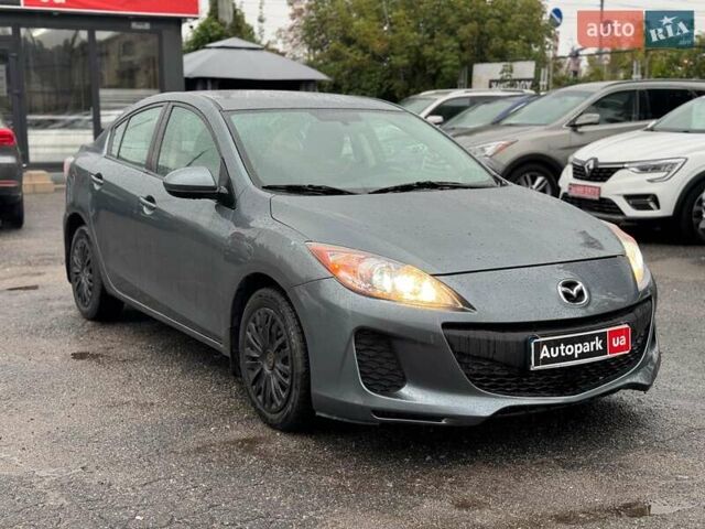 Синий Мазда 3, объемом двигателя 2 л и пробегом 245 тыс. км за 8740 $, фото 3 на Automoto.ua