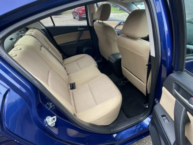 Синий Мазда 3, объемом двигателя 2 л и пробегом 212 тыс. км за 7500 $, фото 15 на Automoto.ua