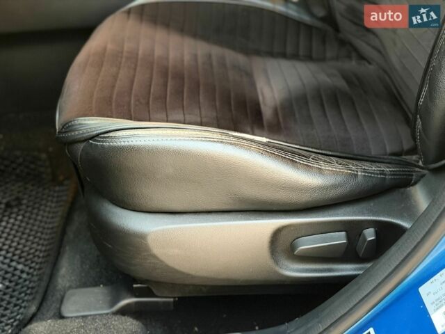 Синій Мазда 3, об'ємом двигуна 2 л та пробігом 137 тис. км за 7555 $, фото 24 на Automoto.ua