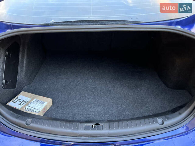 Синій Мазда 3, об'ємом двигуна 2 л та пробігом 180 тис. км за 7800 $, фото 40 на Automoto.ua