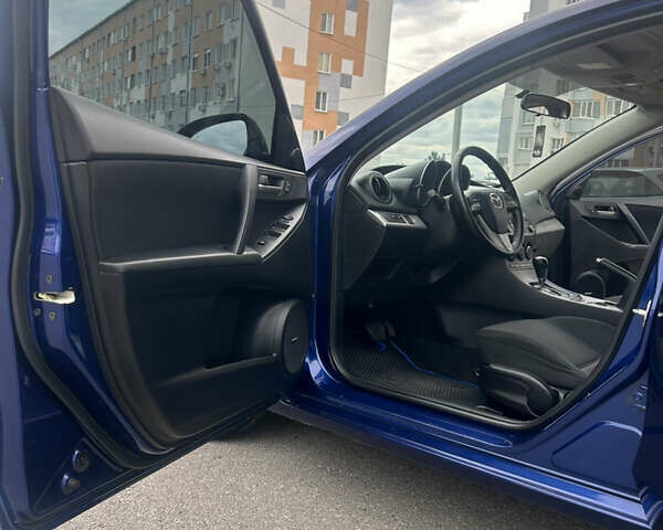 Синий Мазда 3, объемом двигателя 2 л и пробегом 190 тыс. км за 9000 $, фото 9 на Automoto.ua