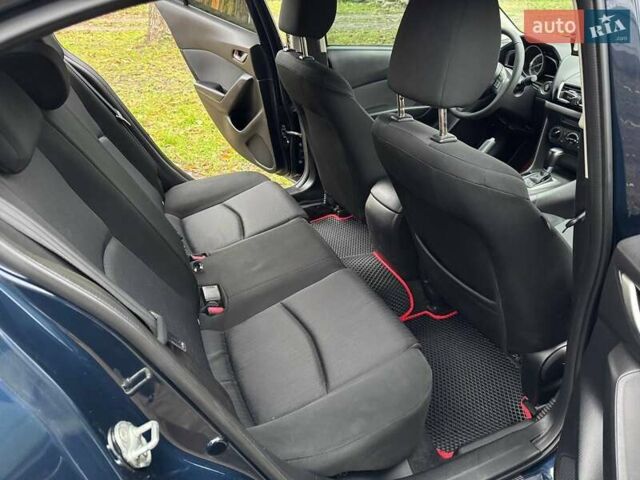 Синий Мазда 3, объемом двигателя 2 л и пробегом 226 тыс. км за 9500 $, фото 13 на Automoto.ua