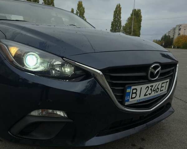 Синий Мазда 3, объемом двигателя 2 л и пробегом 166 тыс. км за 10500 $, фото 4 на Automoto.ua