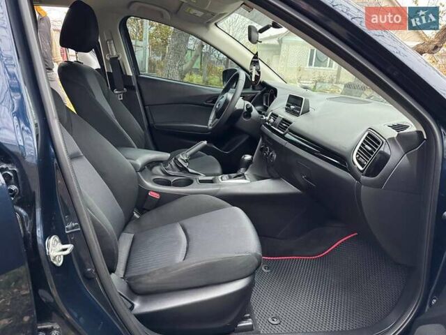 Синий Мазда 3, объемом двигателя 2 л и пробегом 226 тыс. км за 9500 $, фото 12 на Automoto.ua