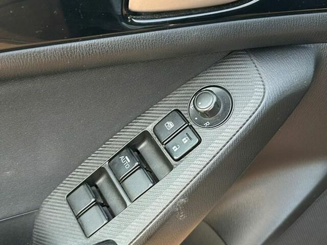 Синий Мазда 3, объемом двигателя 2 л и пробегом 206 тыс. км за 8500 $, фото 23 на Automoto.ua