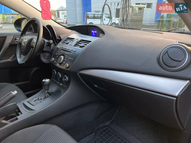 Синій Мазда 3, об'ємом двигуна 2 л та пробігом 180 тис. км за 7800 $, фото 53 на Automoto.ua