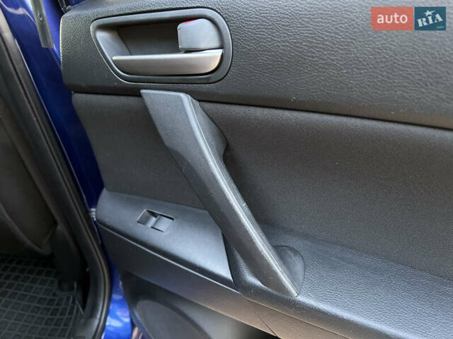 Синій Мазда 3, об'ємом двигуна 2 л та пробігом 180 тис. км за 7800 $, фото 47 на Automoto.ua