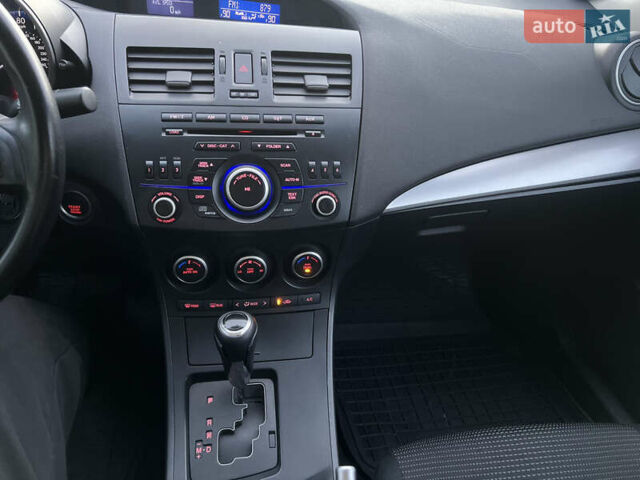 Синій Мазда 3, об'ємом двигуна 2 л та пробігом 180 тис. км за 7800 $, фото 28 на Automoto.ua