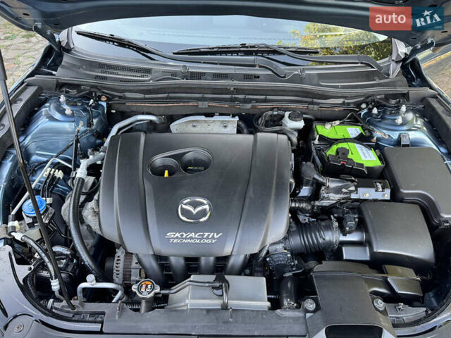 Синій Мазда 3, об'ємом двигуна 2 л та пробігом 136 тис. км за 8800 $, фото 7 на Automoto.ua
