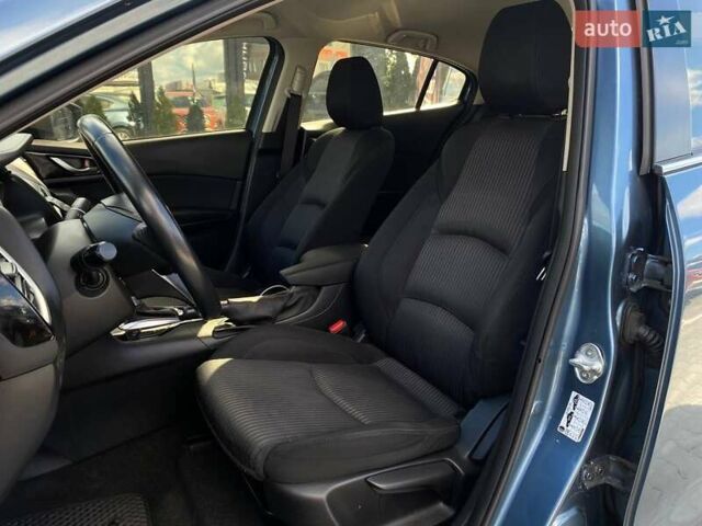 Синий Мазда 3, объемом двигателя 1.5 л и пробегом 222 тыс. км за 10990 $, фото 19 на Automoto.ua