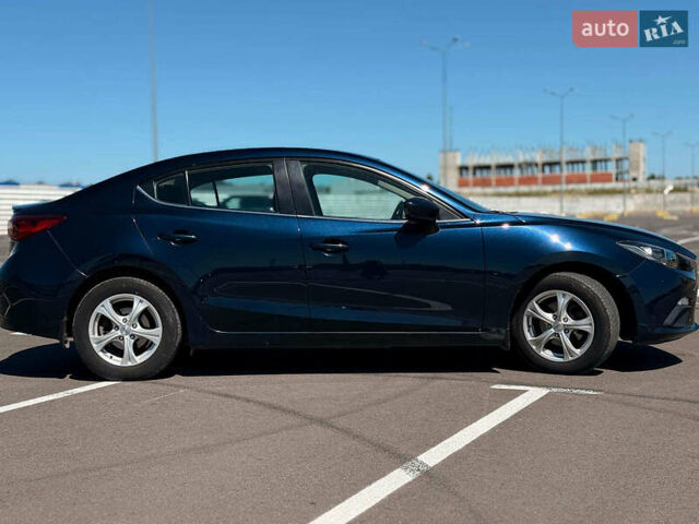 Синий Мазда 3, объемом двигателя 1.6 л и пробегом 141 тыс. км за 9440 $, фото 7 на Automoto.ua
