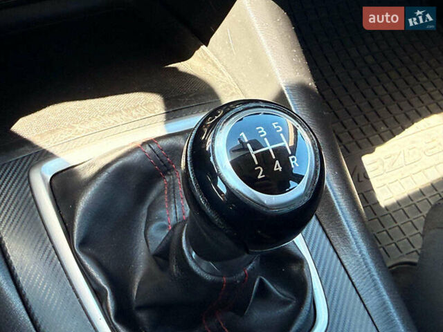 Синий Мазда 3, объемом двигателя 1.6 л и пробегом 141 тыс. км за 9440 $, фото 12 на Automoto.ua