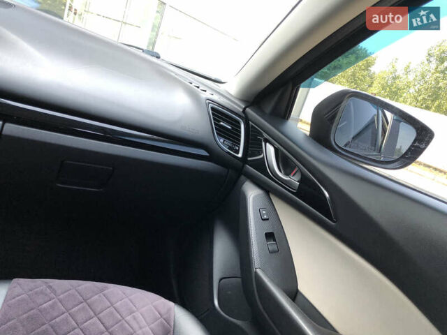 Синий Мазда 3, объемом двигателя 2 л и пробегом 207 тыс. км за 10250 $, фото 28 на Automoto.ua