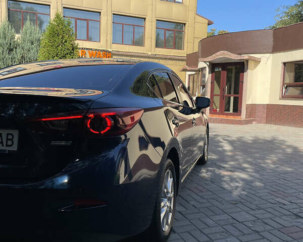 Синий Мазда 3, объемом двигателя 1.5 л и пробегом 130 тыс. км за 13100 $, фото 5 на Automoto.ua