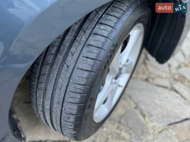 Синий Мазда 3, объемом двигателя 2 л и пробегом 136 тыс. км за 8999 $, фото 13 на Automoto.ua