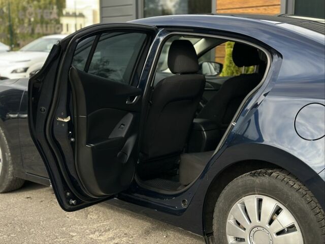 Мазда 3 2014 в Львове на Automoto.ua Синий Мазда 3, объемом двигателя 2 л и пробегом 66 тыс. км за 8700 $, фото 22 на Automoto.ua